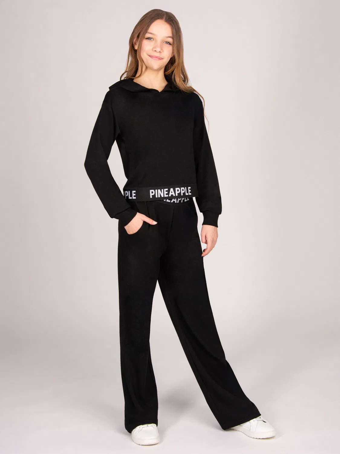 Джоггеры свободного кроя Pineapple Black Tape, черный — фото 2