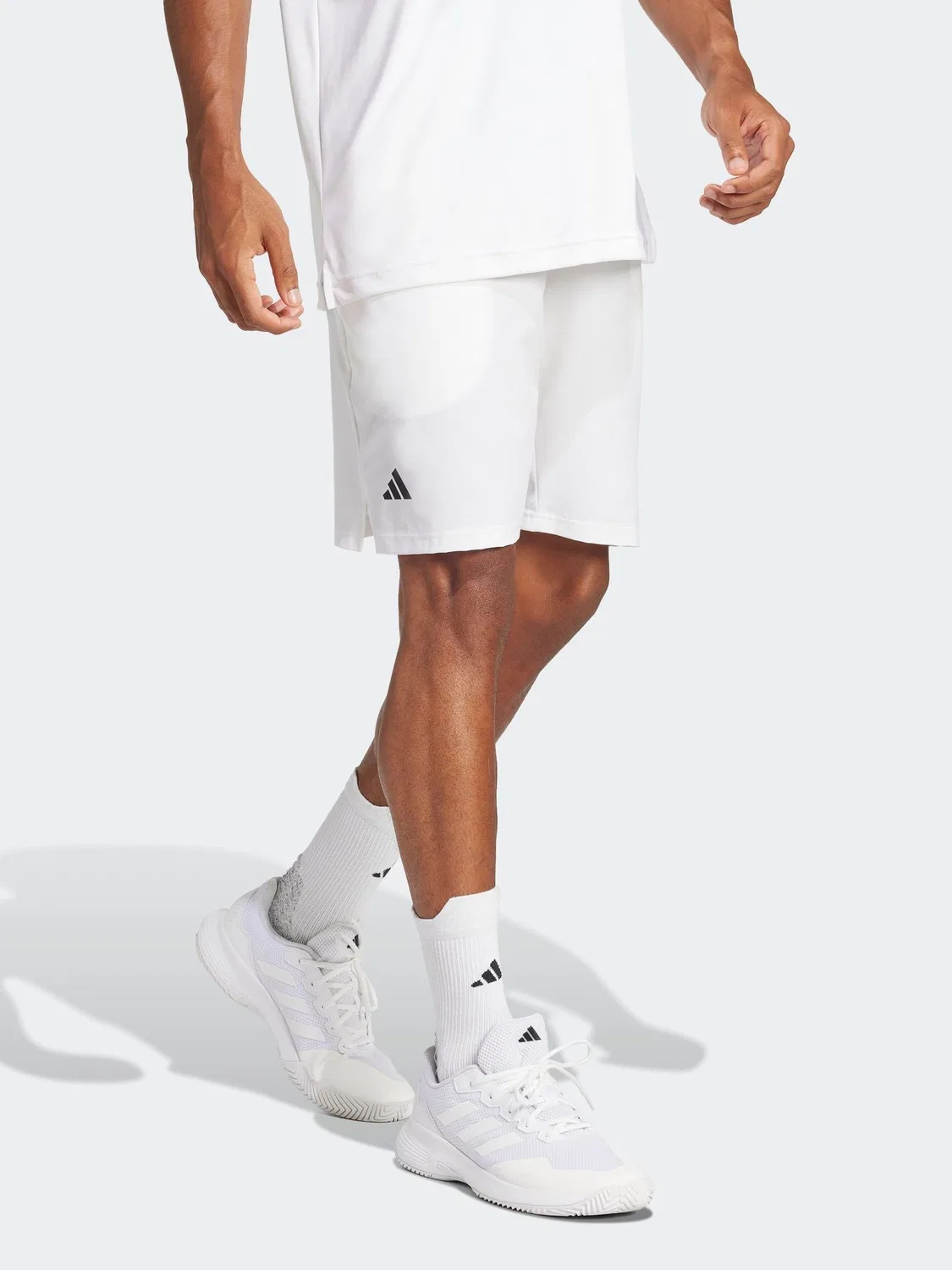 Шорты теннисные Club Climacool Stretch Woven 9 дюймов adidas, белые — фото 3