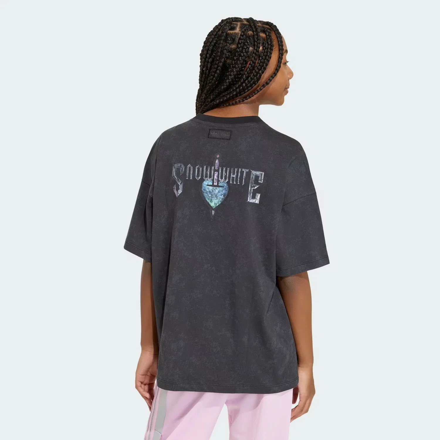 Детская футболка оверсайз с графичным принтом Disney Villains Adidas Originals, черный — фото 2
