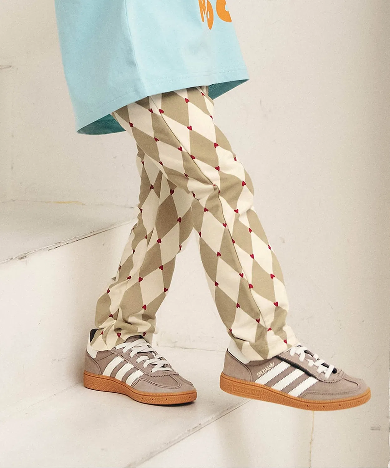 Детские брюки-флейм с принтом Look at Me! Pants apres les cours, Beige