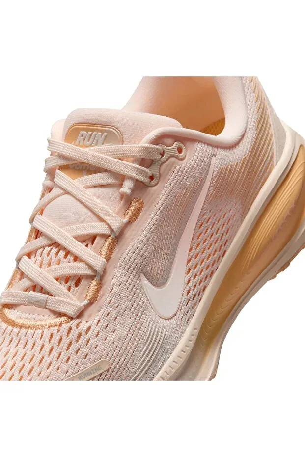 Детские кроссовки для девочек беговые Vomero 18 GS Nike, Beige — фото 2