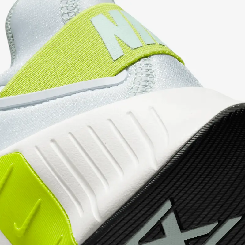 Кроссовки Nike Free Metcon 4, светло-серый/белый
