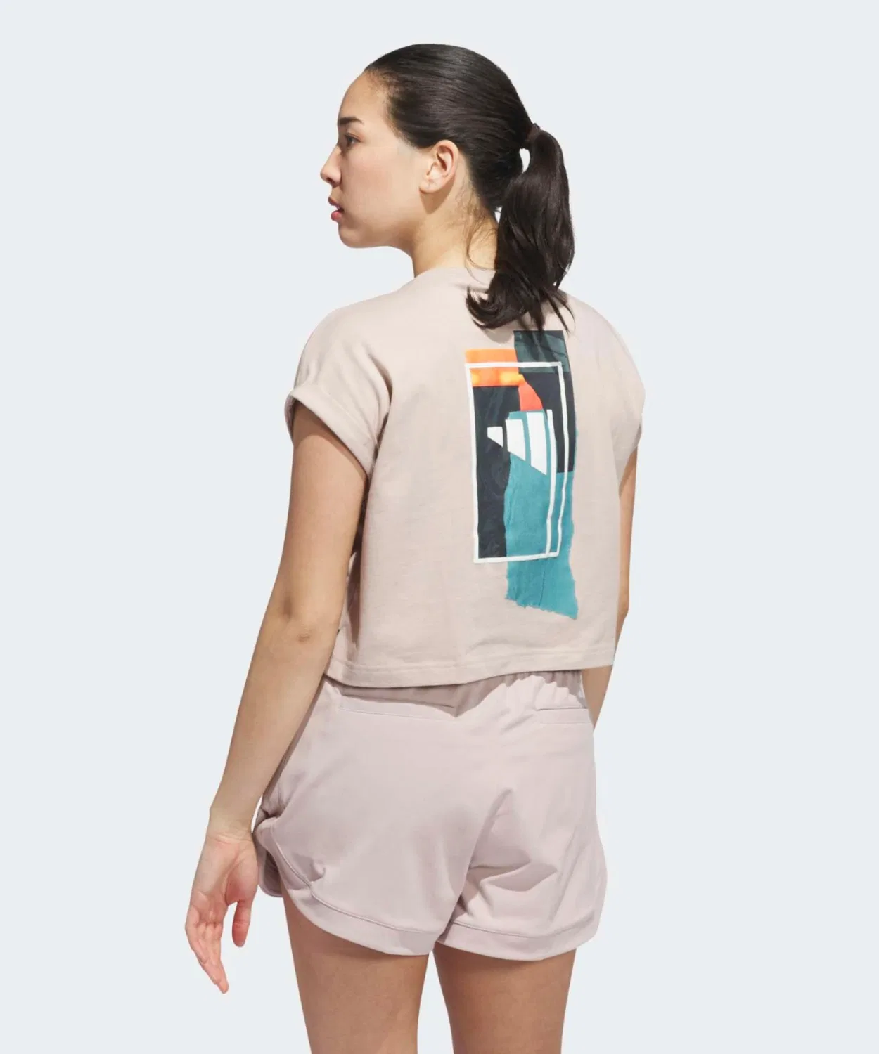 Женская футболка свободного кроя Beyond the Course Back Graphic T-Shirt Adidas, Brown — фото 2