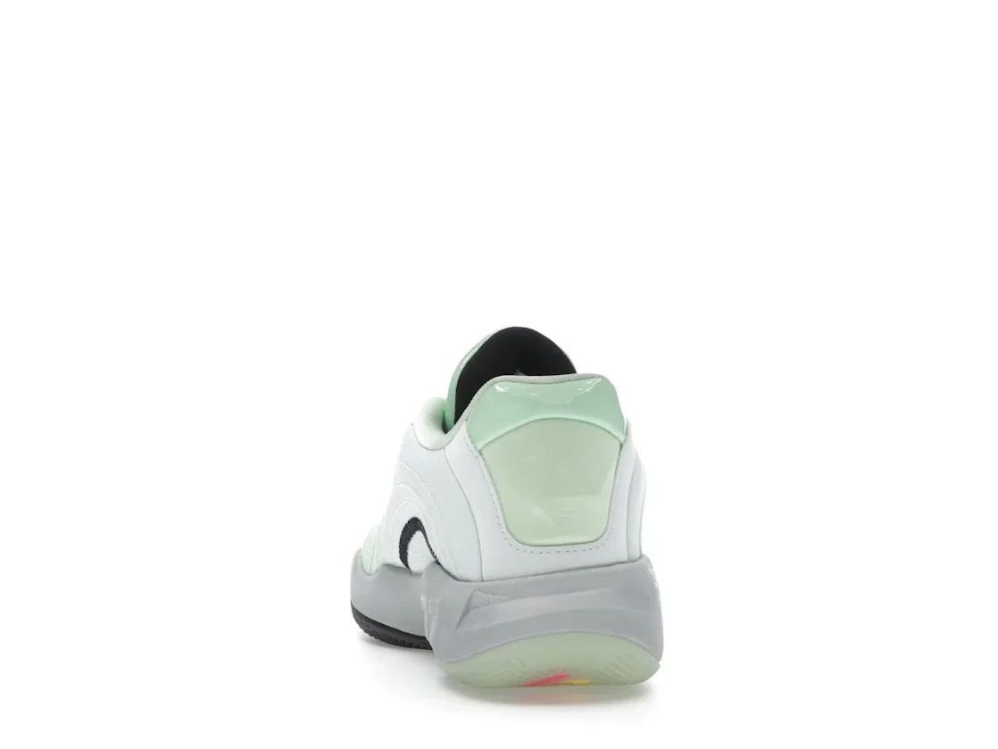 Детские кроссовки для баскетбола Jordan Luka 4 Jordan, Barely Green/Black/Vapor Green — фото 4