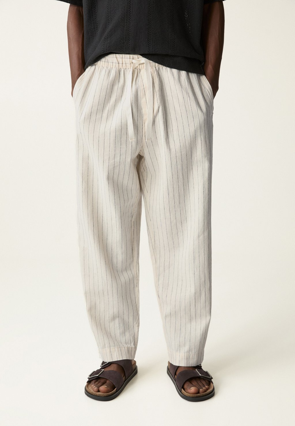 

Спортивные штаны LINEN BLEND PULL&BEAR, песочный
