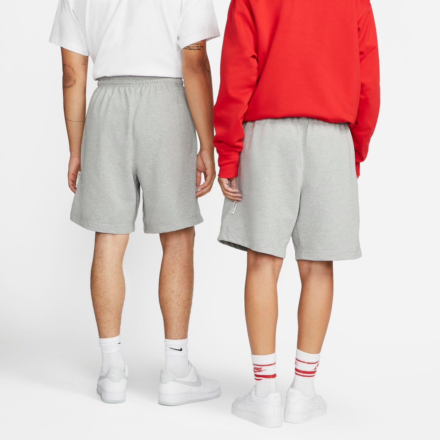 Мужские шорты Nike Dri-FIT Standard Issue из ткани френч терри, серый — фото 4