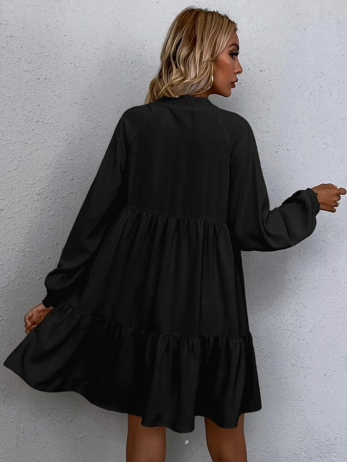 Женское короткое платье с завязками на шее Smock, Black — фото 2