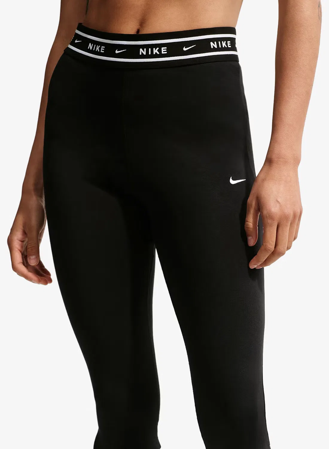 Леггинсы-капри с эластичной посадкой Chill Jersey Nike, черный — фото 3