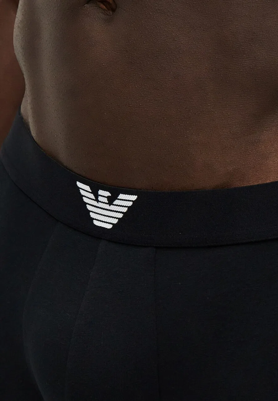 Боксерские шорты Emporio Armani черного и белого цвета — фото 3
