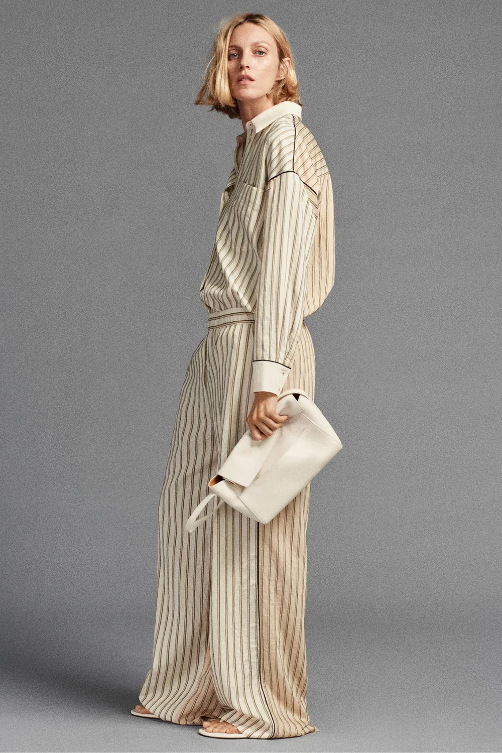 Рубашка в полоску из коллекции ZW с кантом. ZARA, Ecru