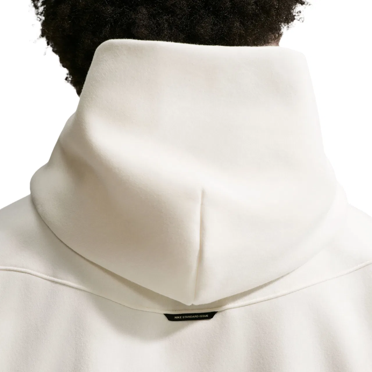 Мужская толстовка Standard Issue Brush Pullover Nike, цвет Sail/Orange — фото 3