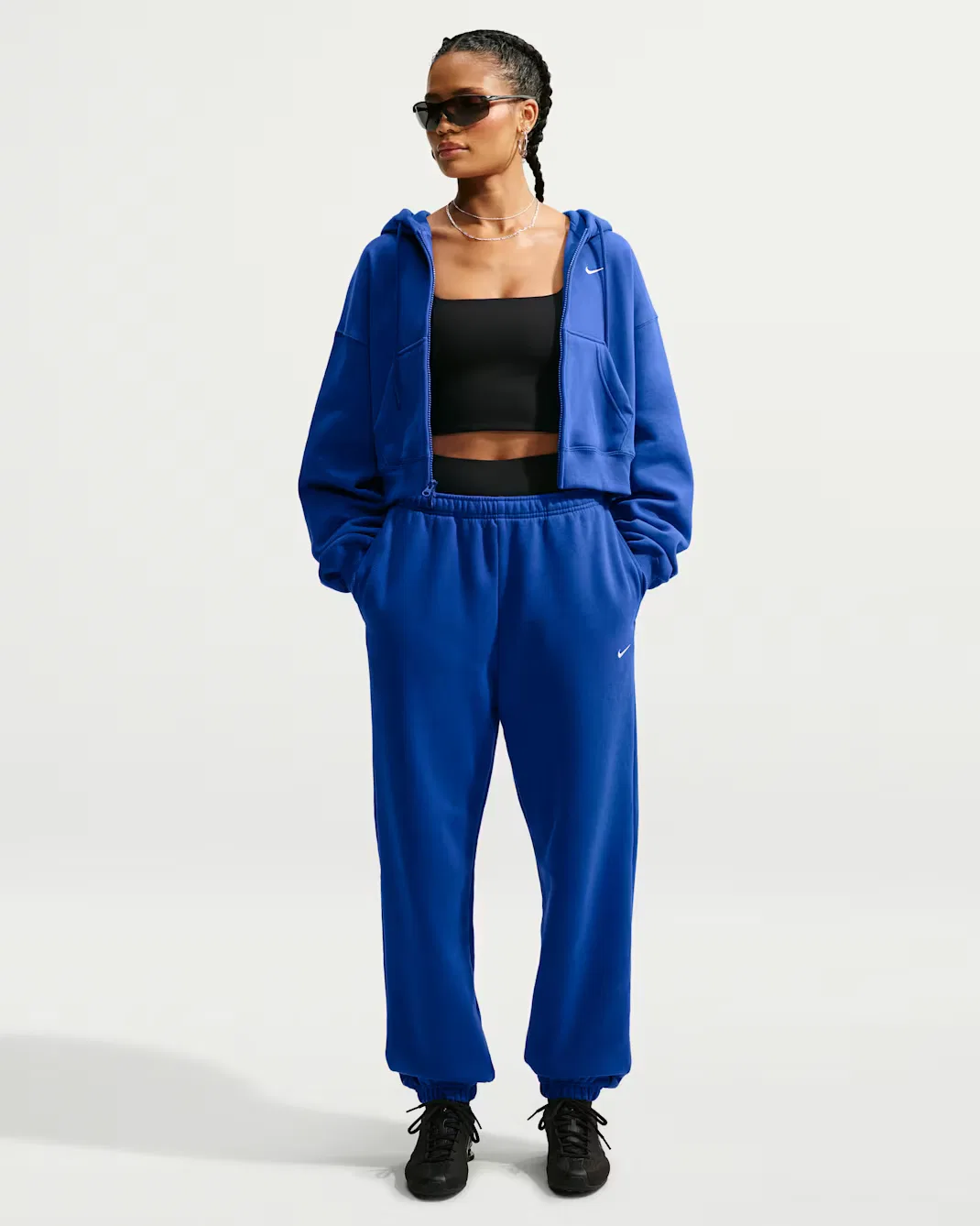 Женские брюки с высокой посадкой, свободного кроя и манжетами Nike Studio Fleece Medium Weight, Old Royal/Sail