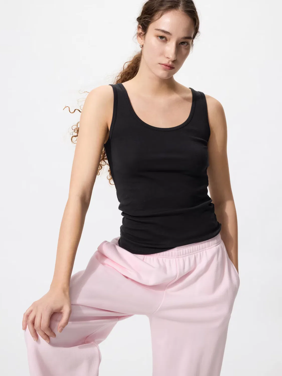 Майки Uniqlo, комплект из 2 штук, базовые хлопковые майки, черный