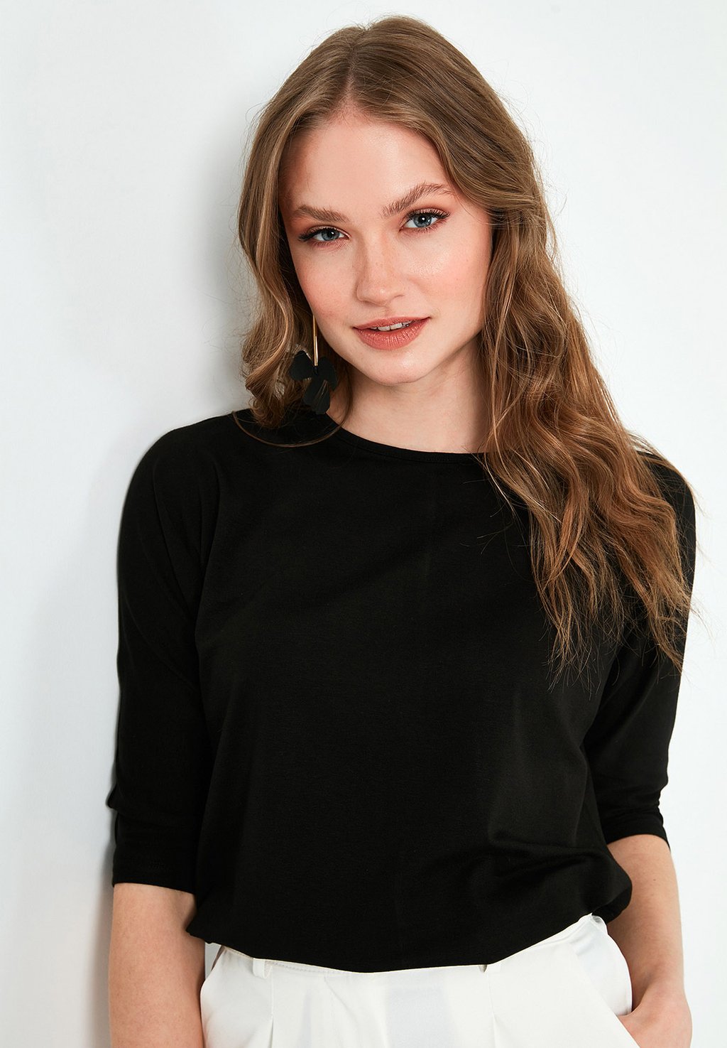 

Футболка с длинным рукавом LELA, черный