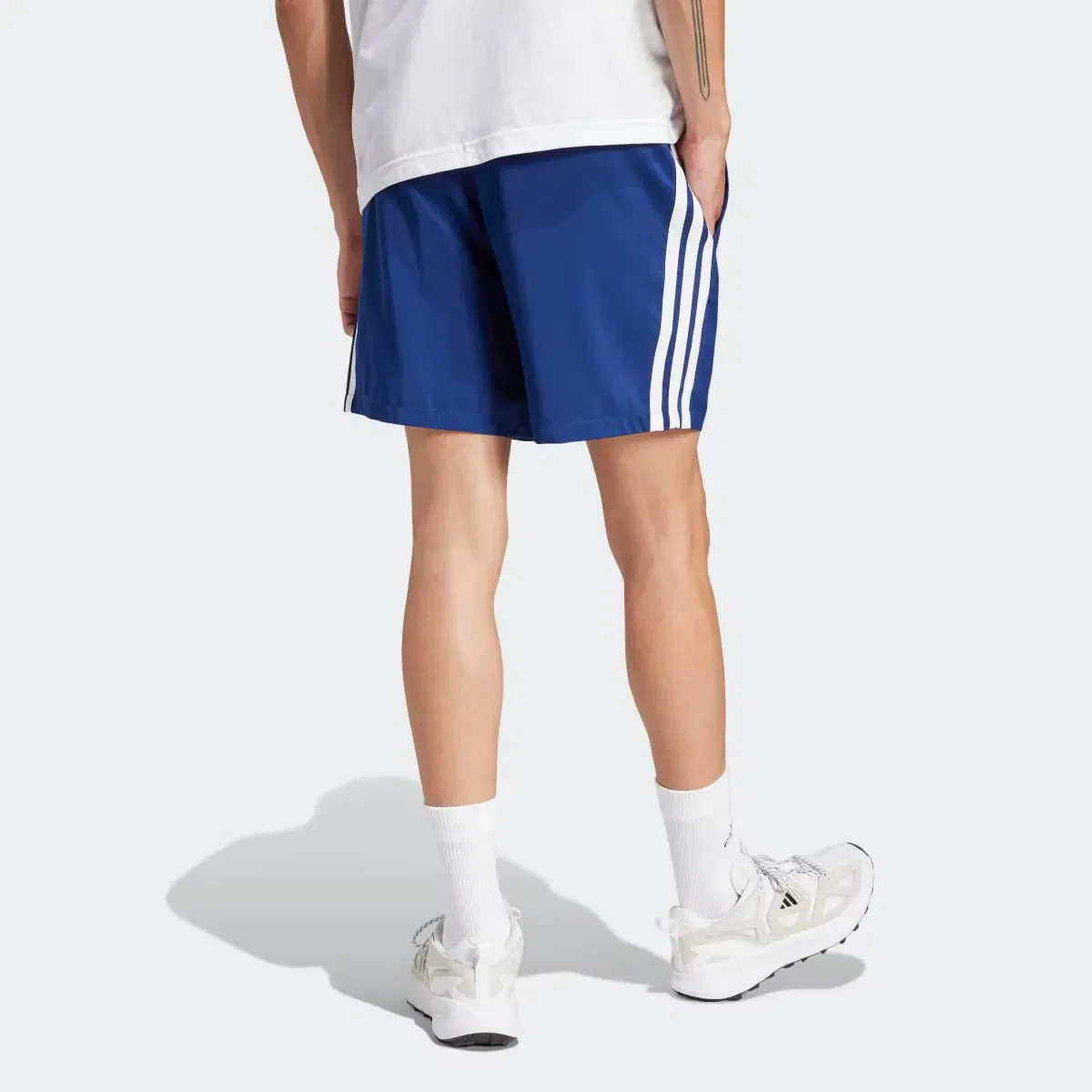 Мужские шорты спортивные с 3 полосками adidas, Azul — фото 2