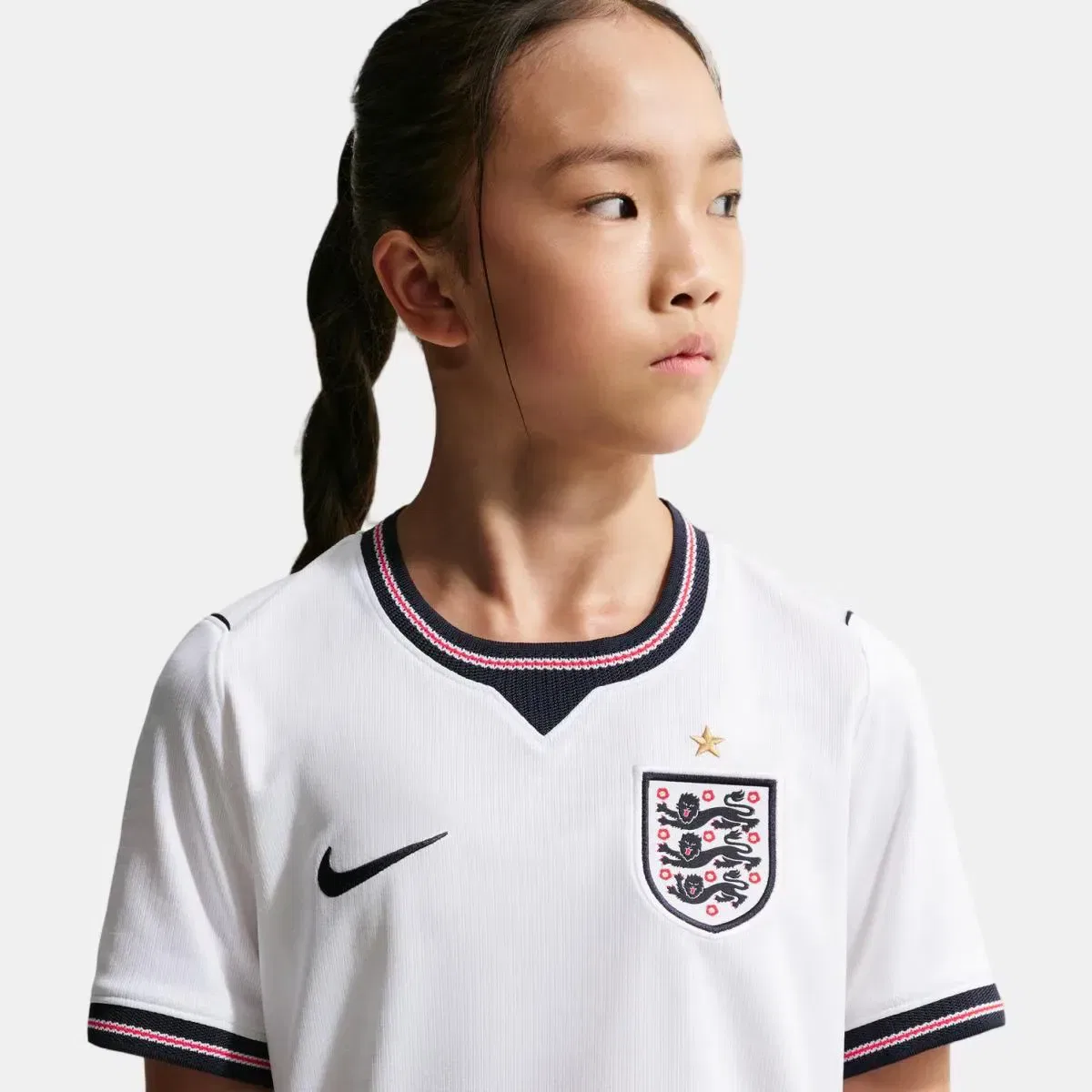 Детская футболка для мальчиков с принтом Англия 2026 Stadium Nike, Blanco — фото 2