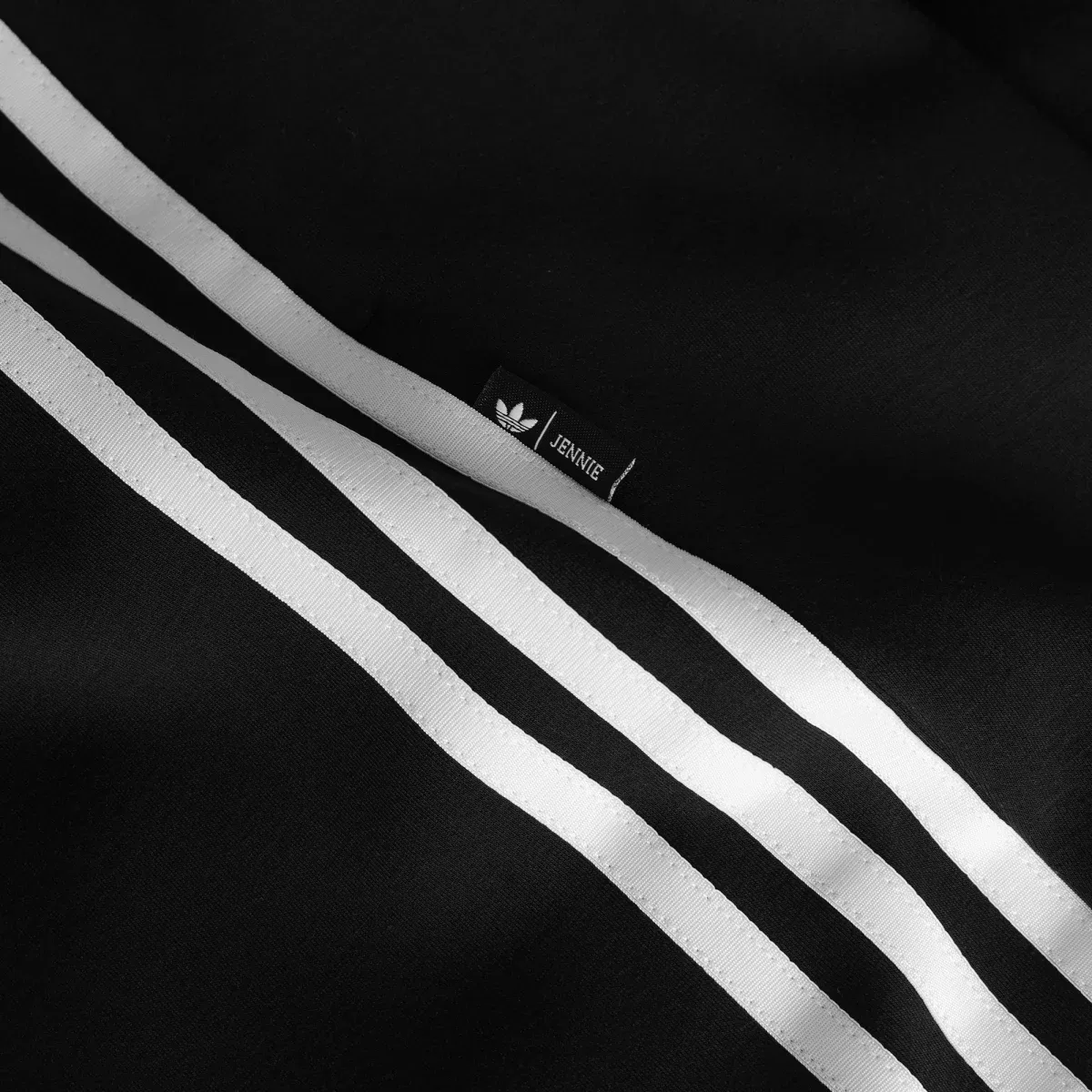 Штаны спортивные с защипами X JENNIE Adidas, Black — фото 4