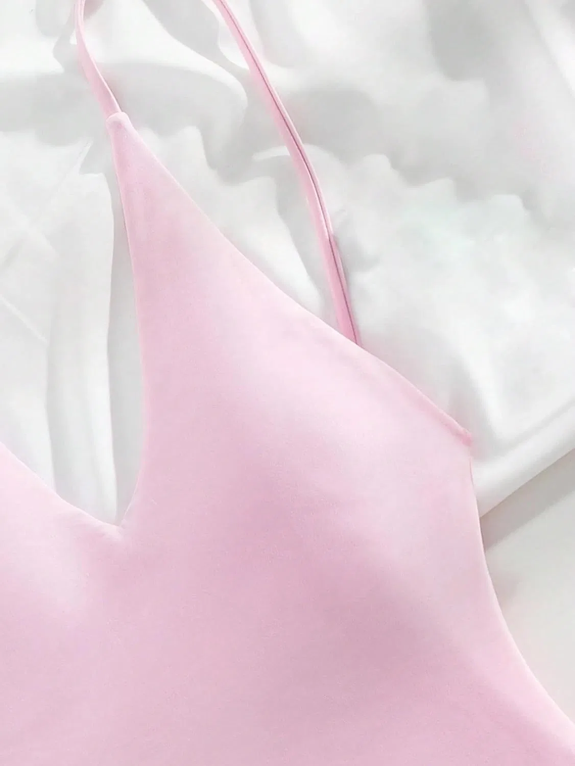 Женский открытый слитный купальник на тонких бретелях с высокой талией, Pink — фото 2
