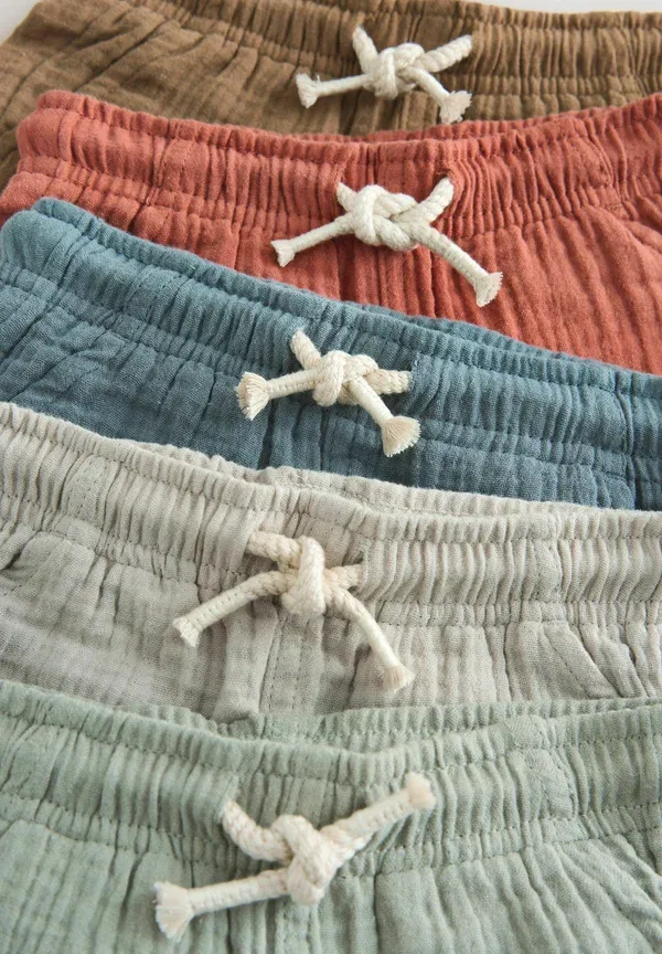 Шорты хлопковые Regular fit - soft textured pull on 5 pack - Next, Neutral Brown, Red, Sage Green, красный/синий/зеленый/коричневый — фото 2