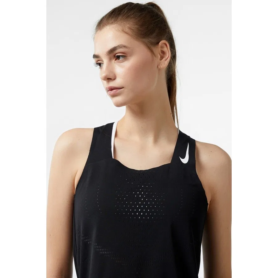 Женский топ-майка Dri Fit Adv Aeroswift Singlet Nike, Черный — фото 3
