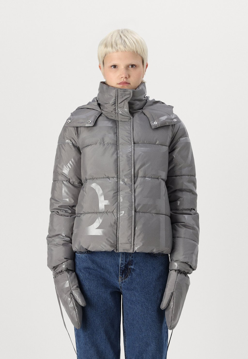 

Зимняя куртка ONLMERCEDES PUFFER LIFE ONLY, серый