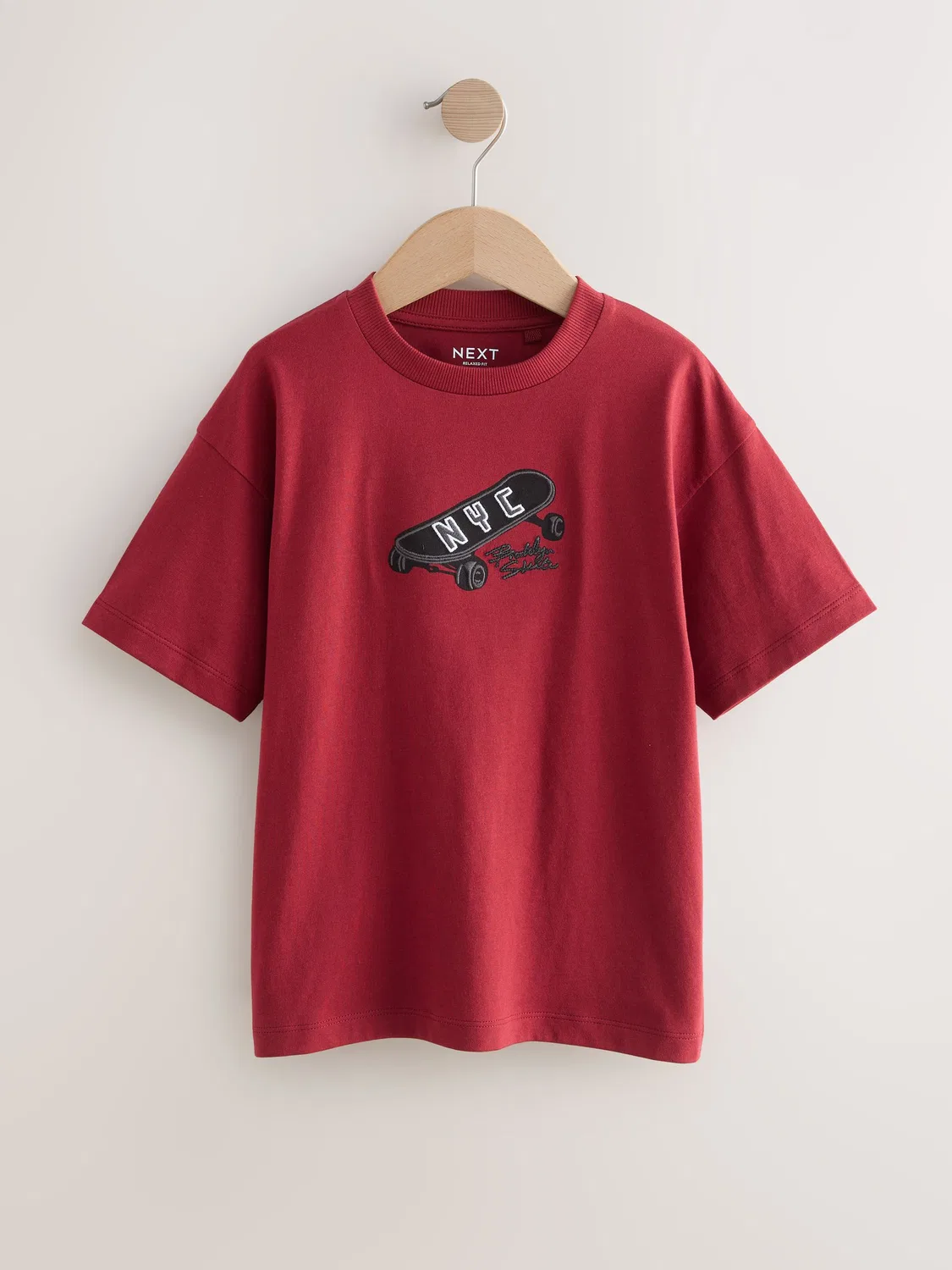 Футболка с графическим принтом Berry Skateboard Embroidery Next, ягодный