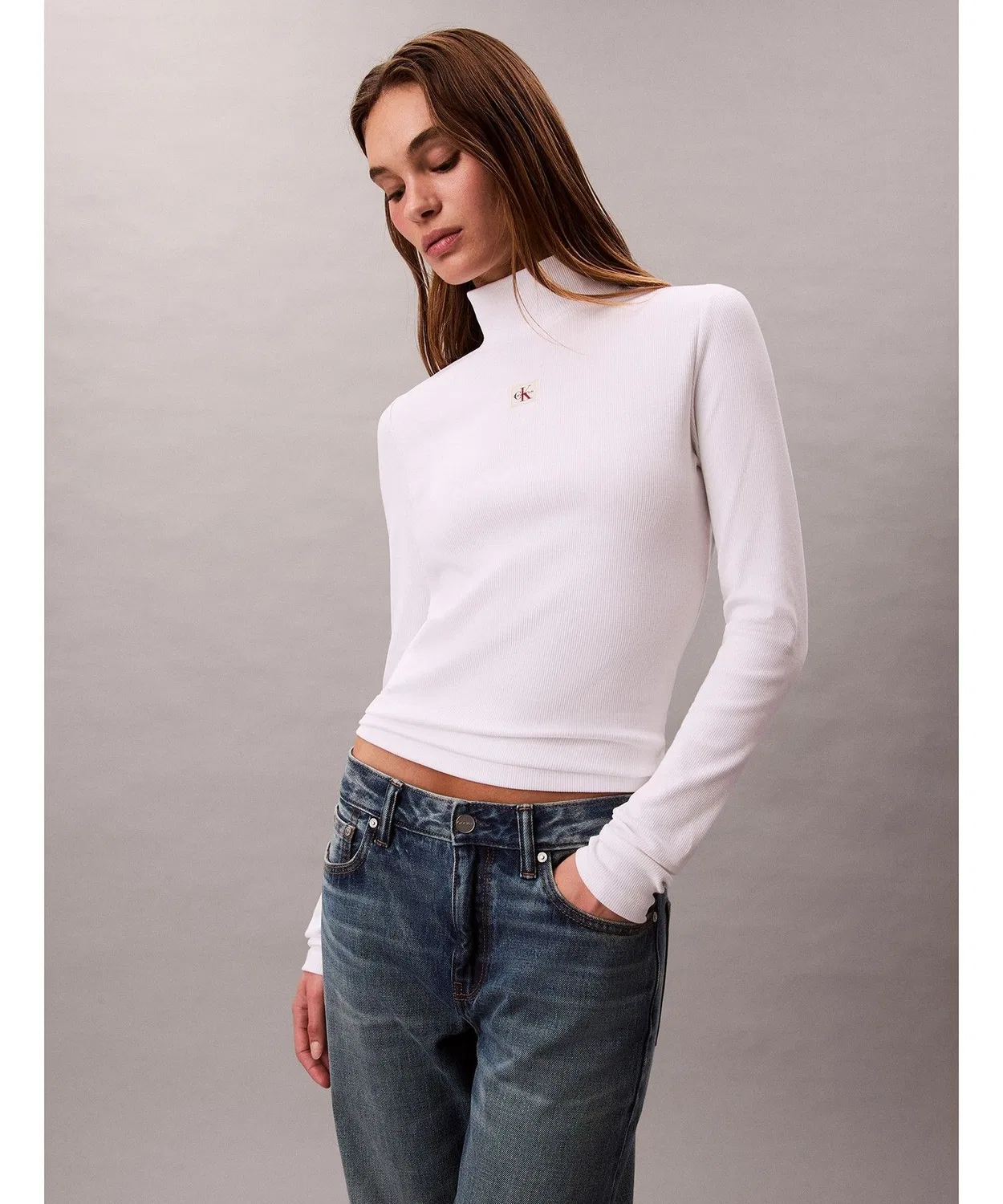 Женская лонгслив с высоким воротником Calvin Klein, Белый — фото 2