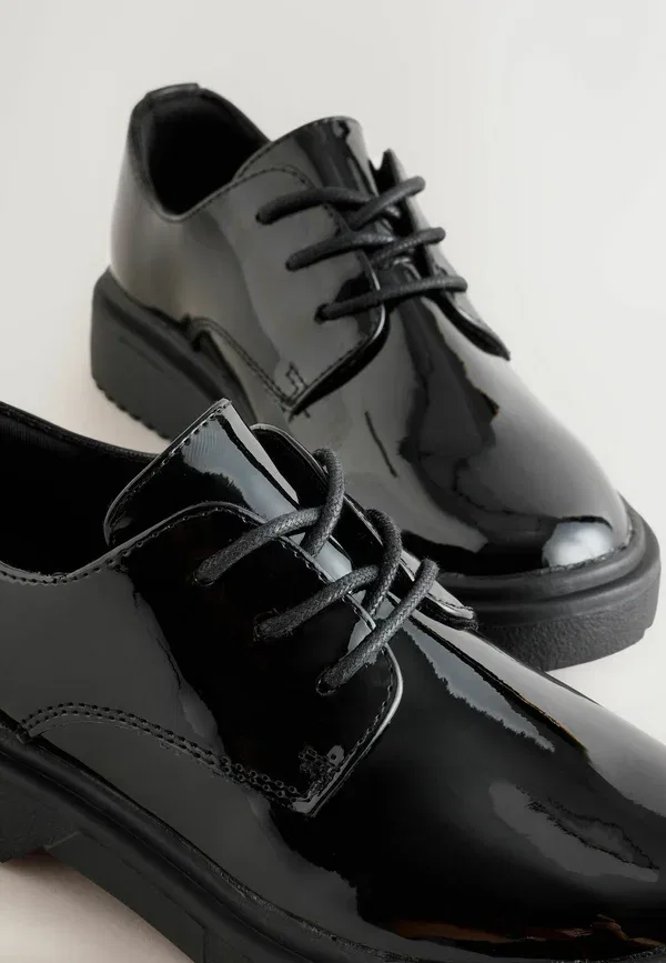 Туфли на блочном каблуке School lace up chunky shoes Next patent, черный — фото 4