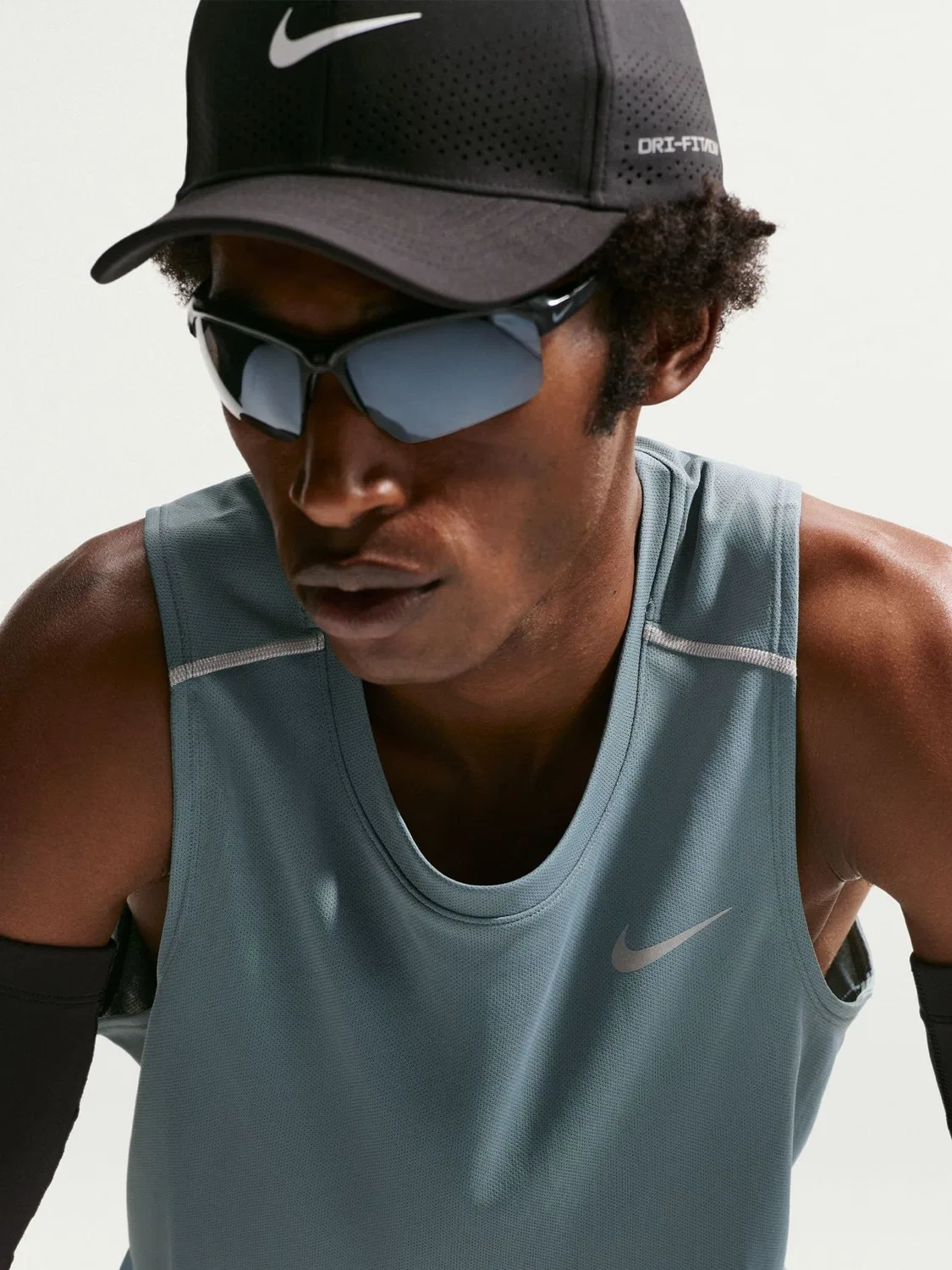 Жилет беговой Nike Miler Dri-FIT, Mineral Slate