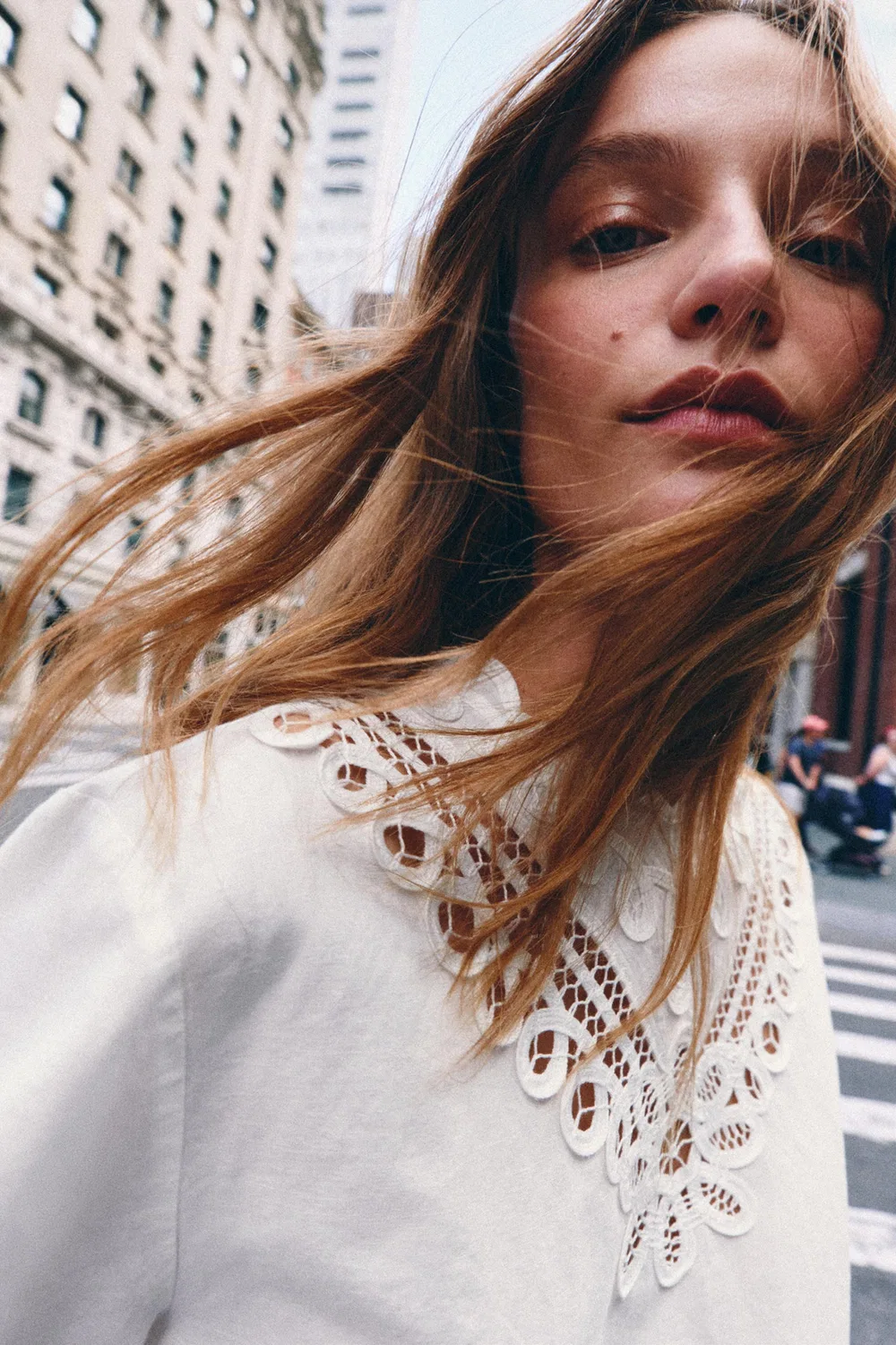 Шорты из льняной смеси с вышивкой от ZW COLLECTION ZARA, Oyster-white — фото 4