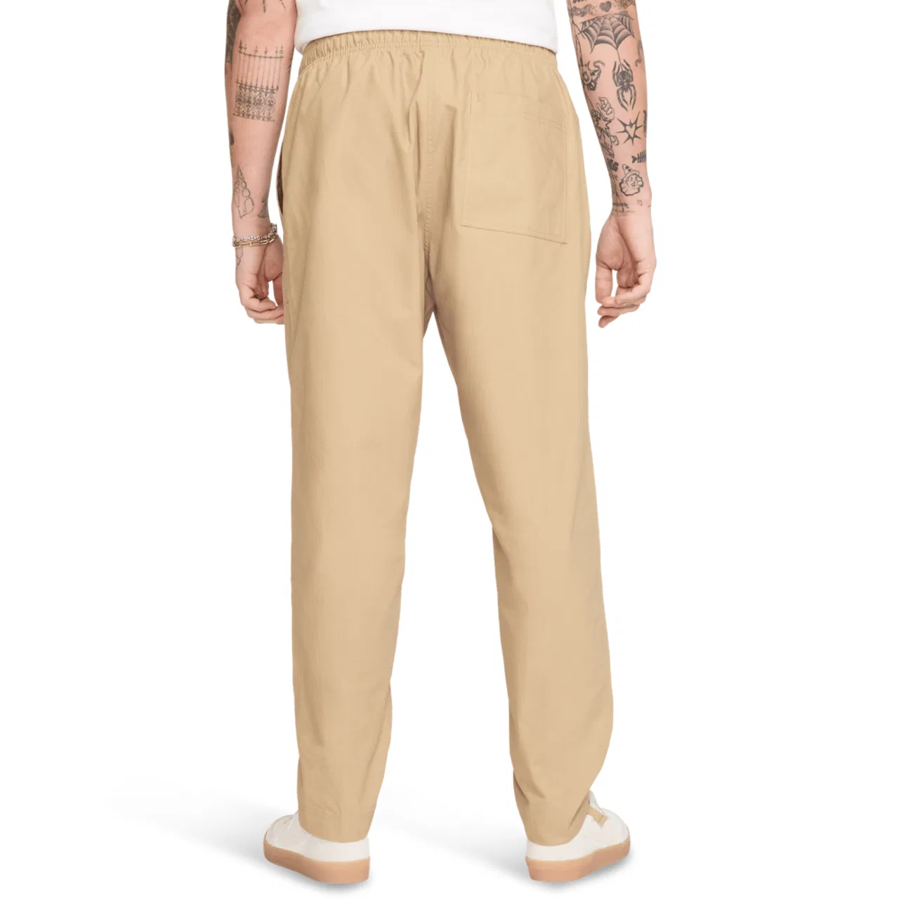 Мужские брюки Club Barcelona Nike, цвет Parachute Beige/Parachute Beige — фото 2