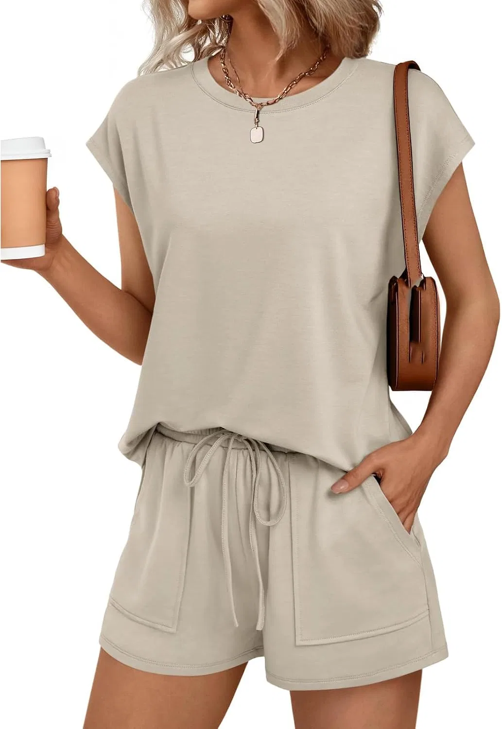 Женский комплект из худи и шорт с принтом, хаки — фото 2