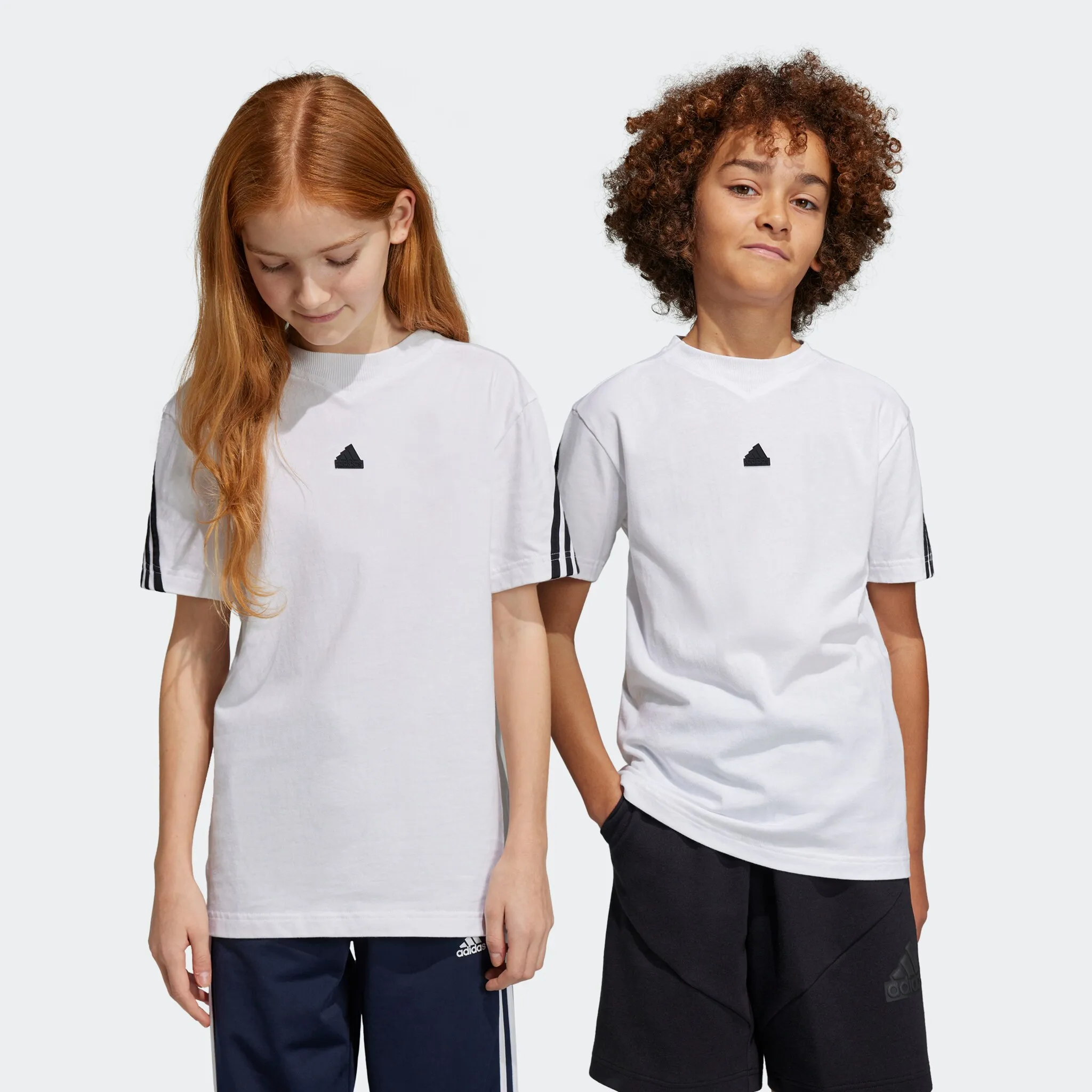 

Футболка Adidas Sportswear "U FI 3S T", белый