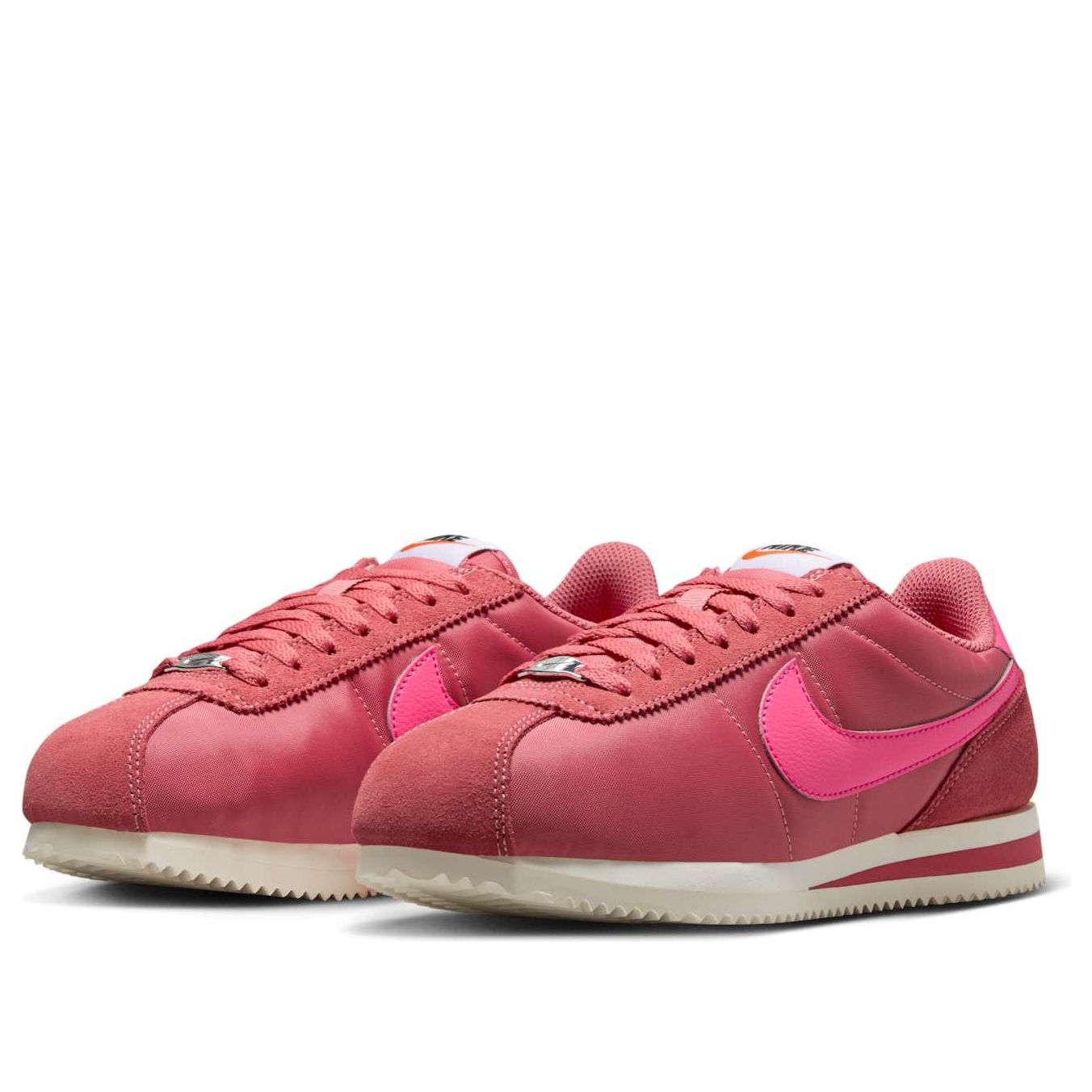 Кроссовки (WMNS) Nike Cortez Textile 'Adobe Alabaster' — фото 4