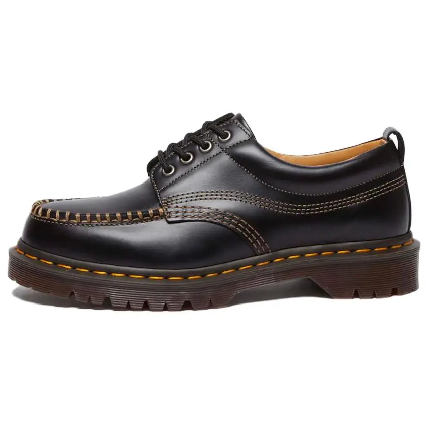 Туфли Lowell Leather Moc Toe черного цвета унисекс Dr.Martens