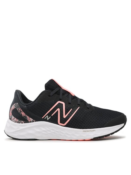 

Кроссовки New Balance, черный