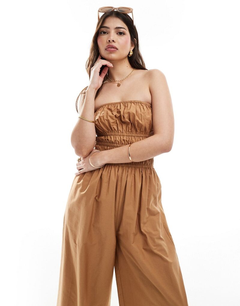 

ASOS DESIGN – комбинезон с широкими штанинами и рюшами цвета латте