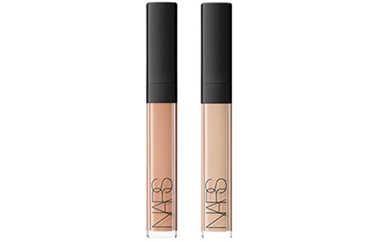 

Тональный крем для выравнивания и осветления тона с натуральным покрытием и стойкой фиксацией NARS