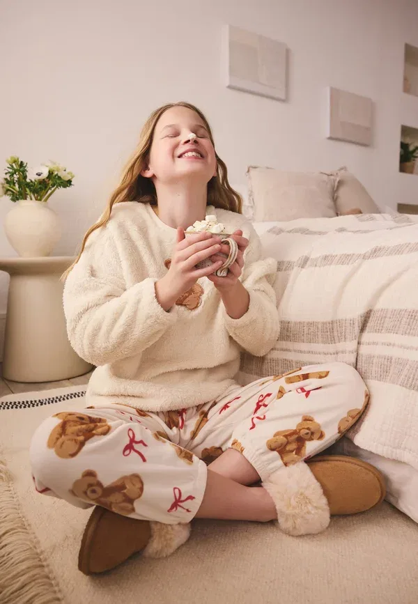 Пижамный комплект из флиса, Regular fit, pyjama set, Next, Cream bear applique, кремовый — фото 4