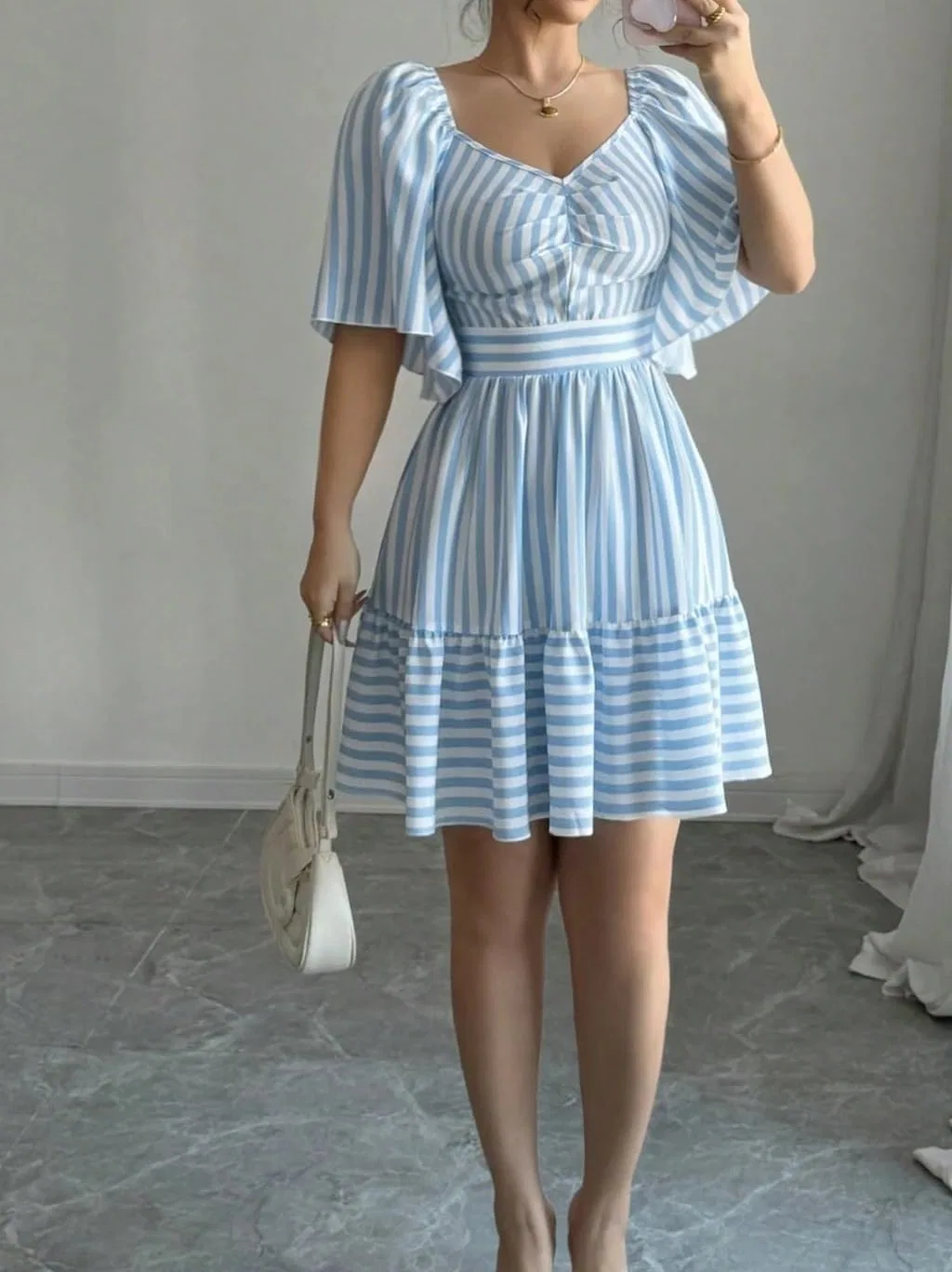Женское полосатое мини-платье A-силуэта с коротким рукавом, Blue — фото 4