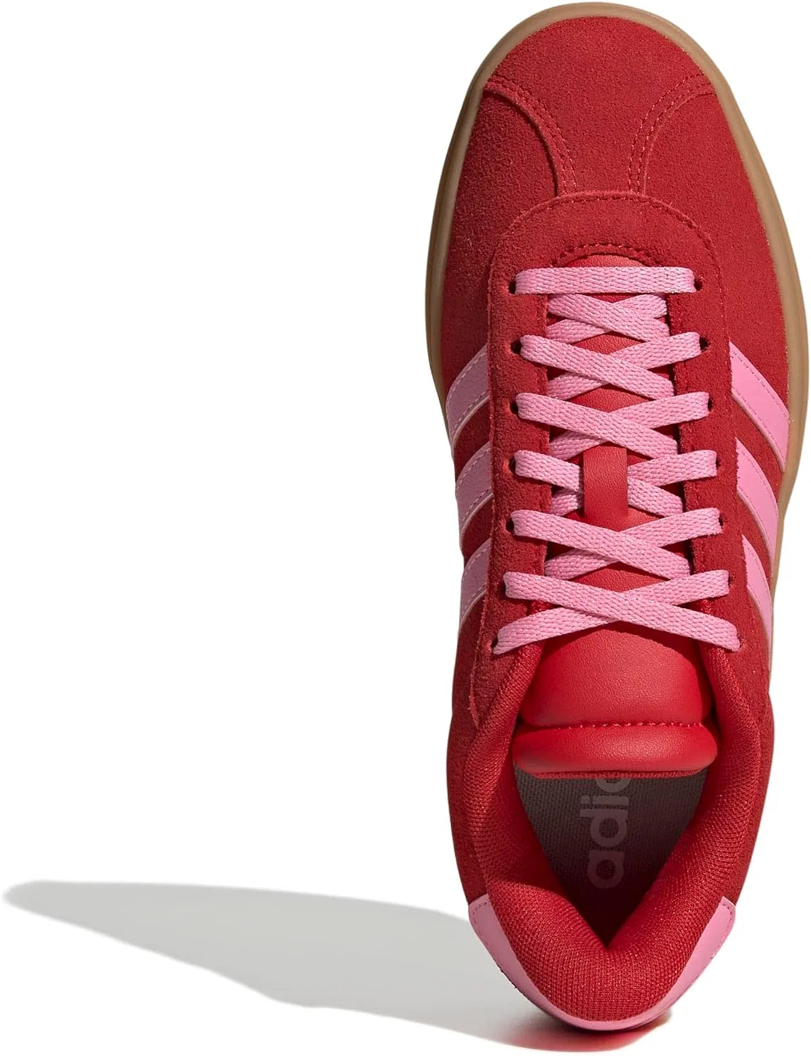 Детские кроссовки для мальчиков с закрытым носком Vl Court Bold adidas, Better Scarlet/Bliss Pink/Gold Metallic — фото 2