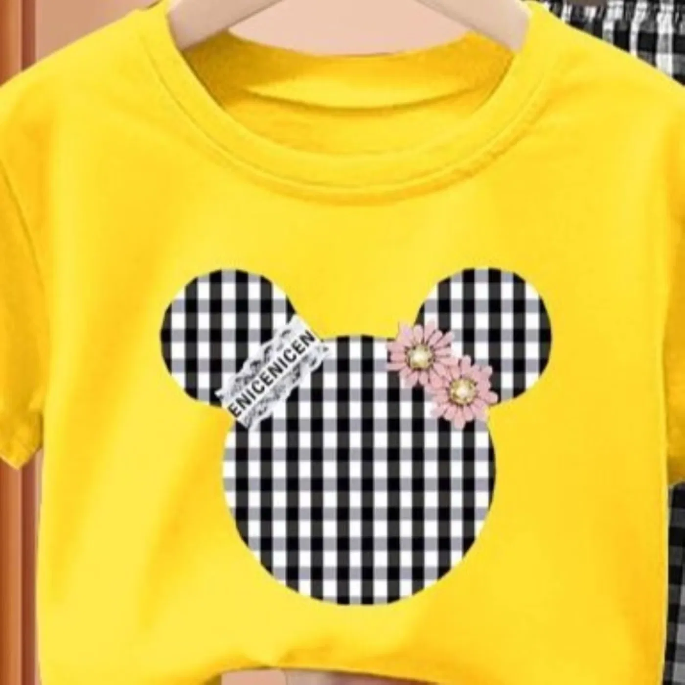 Комплект детской одежды с коротким рукавом с принтом персонажа Chicpoint, желтый — фото 2