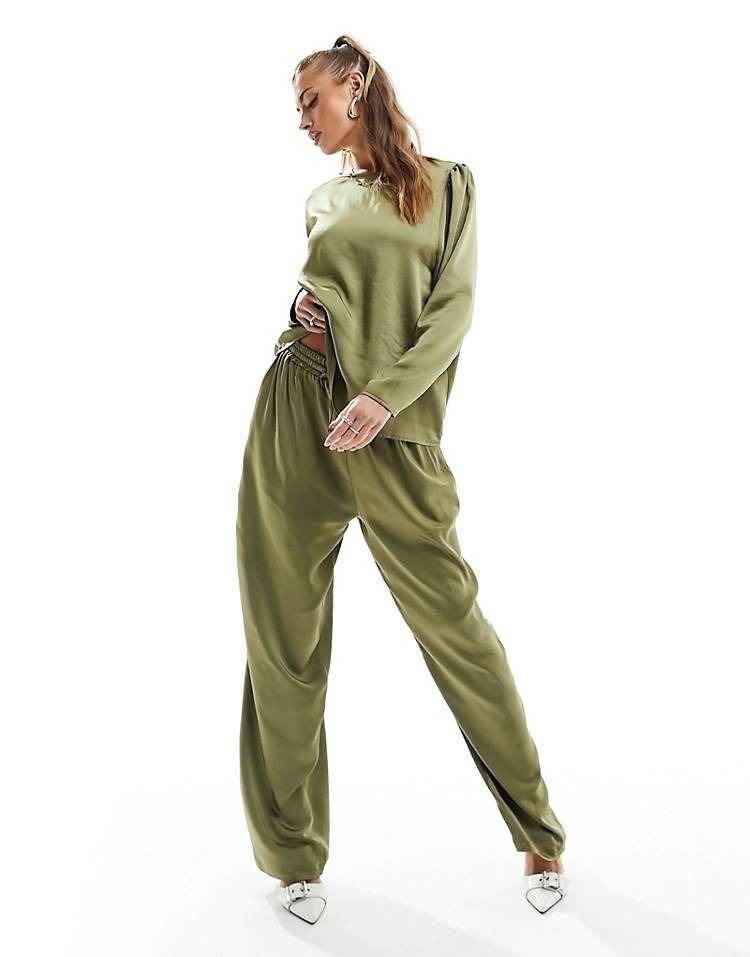 

Брюки Flounce London Satin Floaty, оливковый