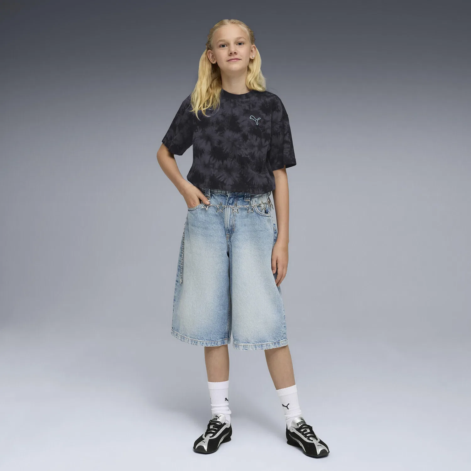 Детская футболка с принтом Tie Dye Essentials Relaxed Puma, Schwarz Weiss — фото 4