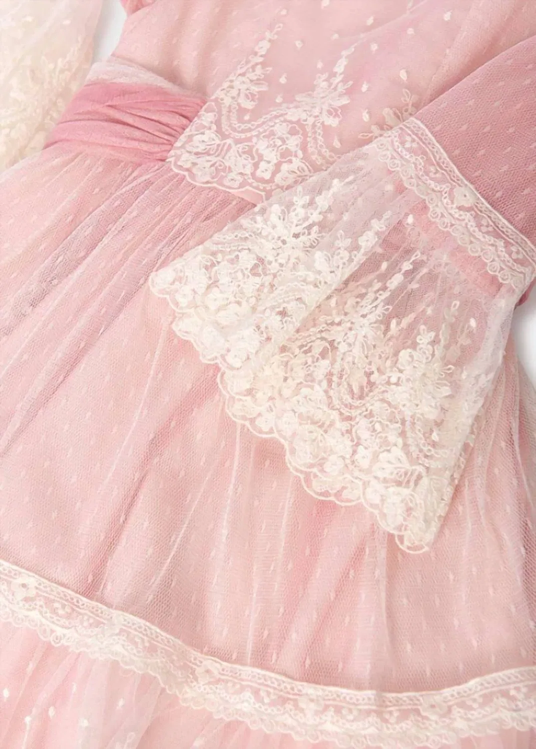 Детское платье с кружевной отделкой Lace Overlay Dress Mayoral, Soft Pink Ivory — фото 3