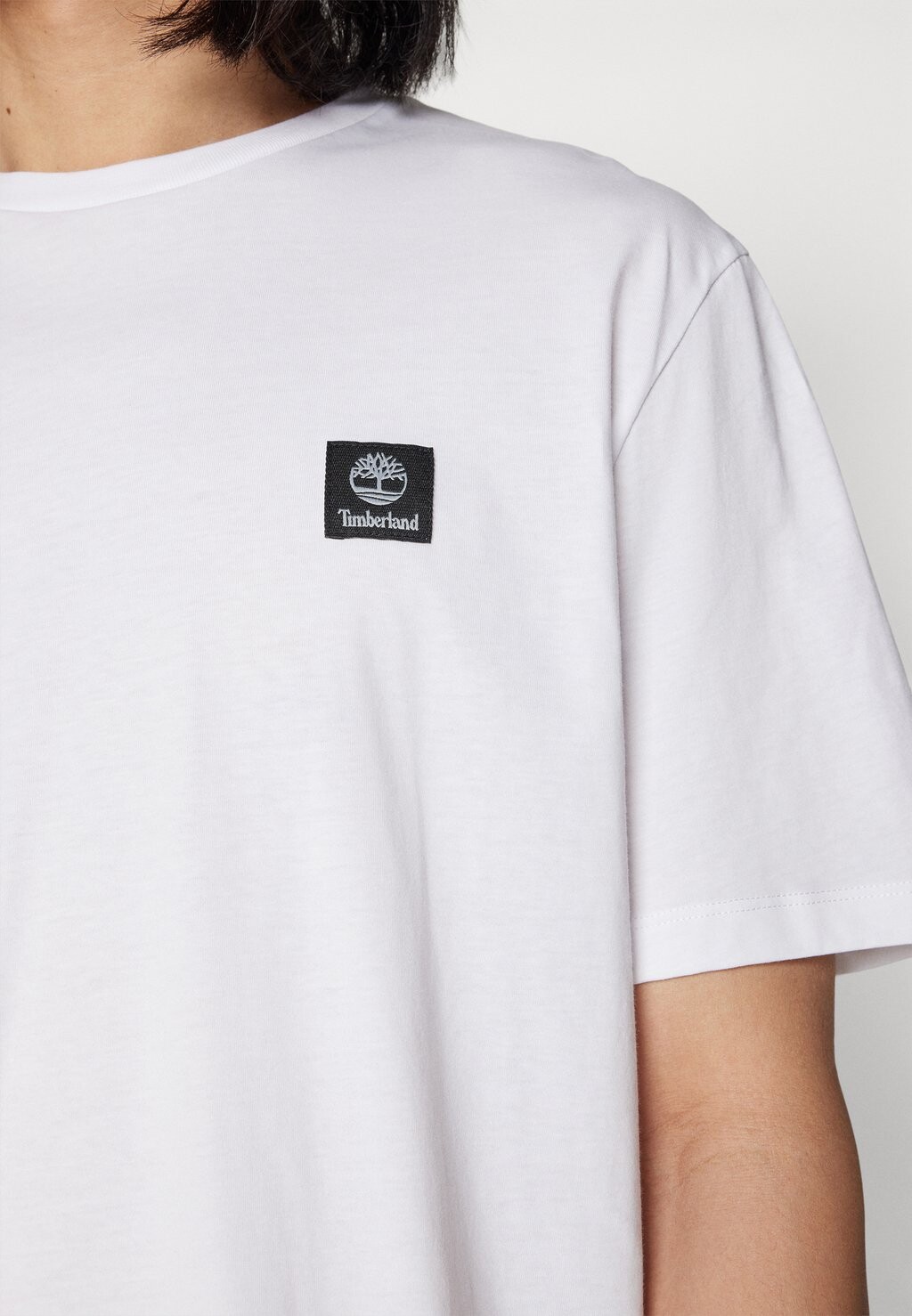 

Базовая футболка Short Sleeve New Badge Tee Timberland, белая