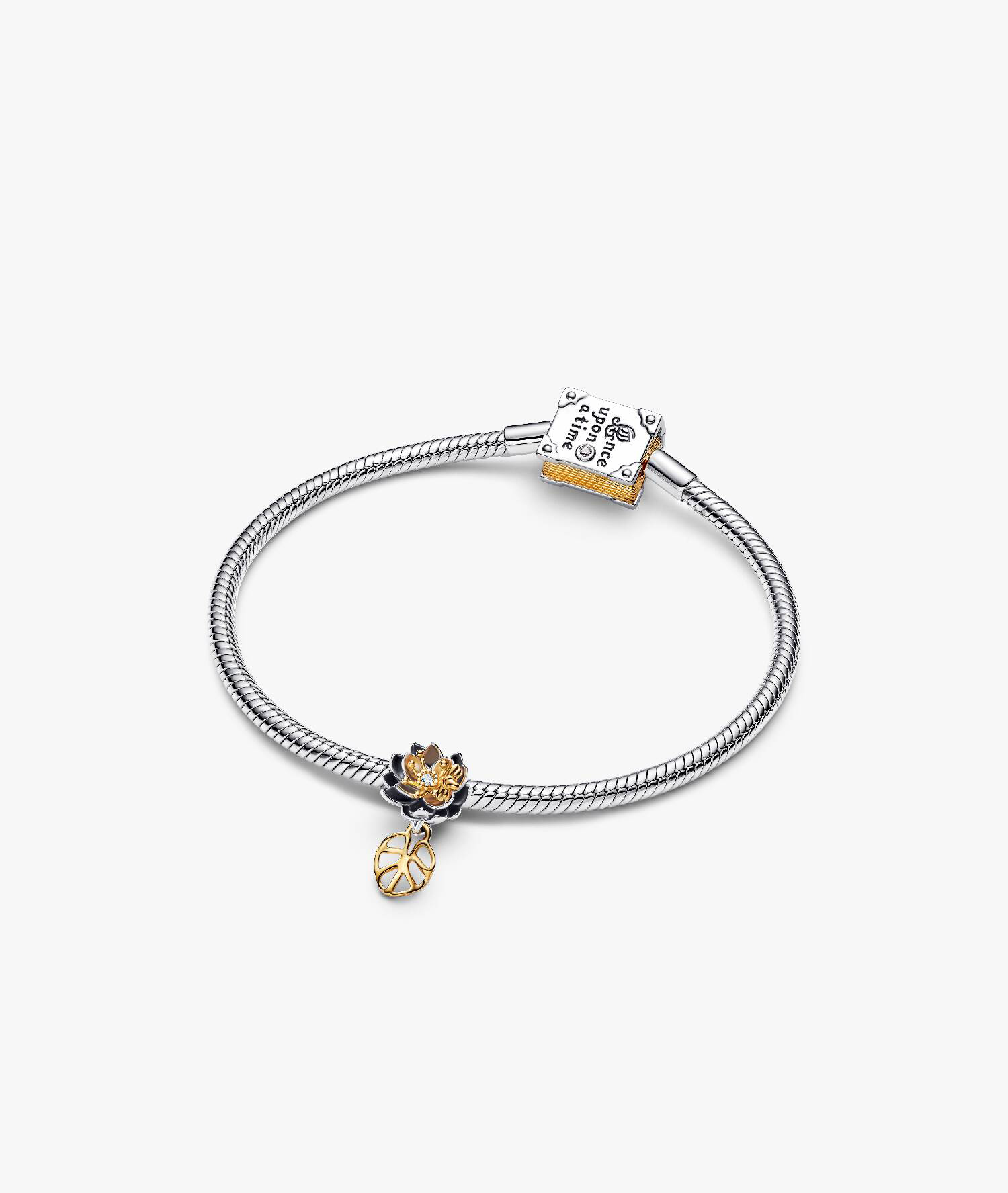 

Браслет с подвеской Pandora Elevated Tiana, серебро