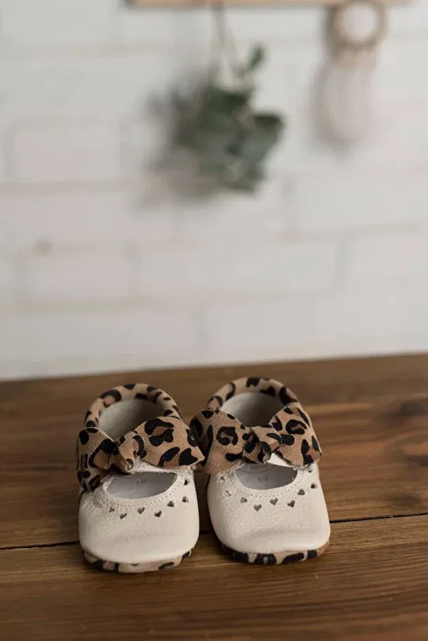 Детские туфли для девочек с леопардовым принтом Olivo Mini, Beige — фото 2
