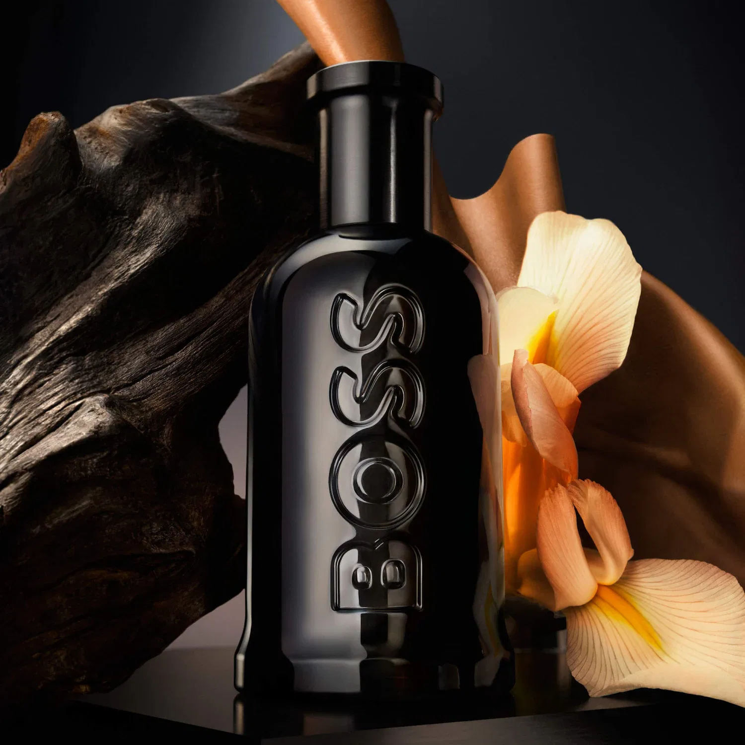 Духи, Boss Bottled Parfum, с нотами кожи Hugo Boss, ириса и древесины, 100 мл — фото 2