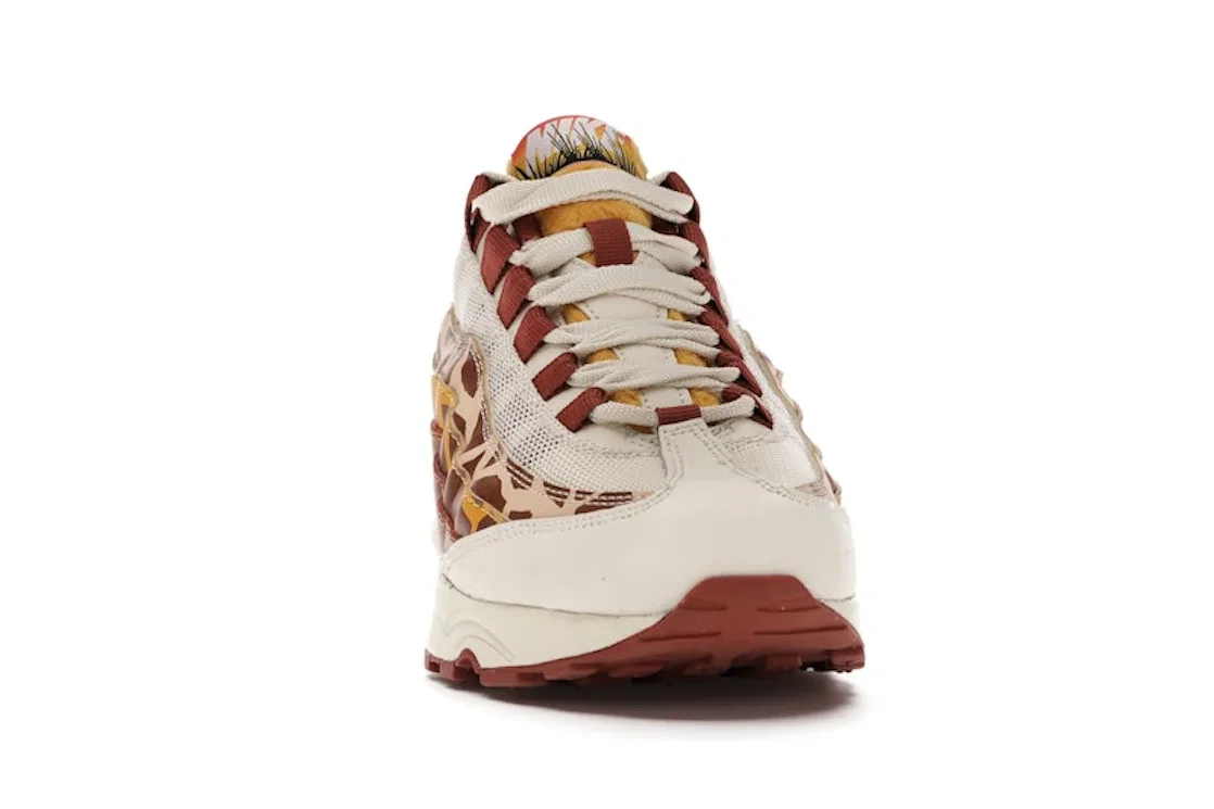 Детские кроссовки Lifestyle Nike Air Max 95, Light Cream/Russet-Rugged Orange-Pollen Rise — фото 2